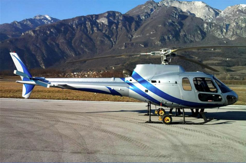 Helicopter charter Greece