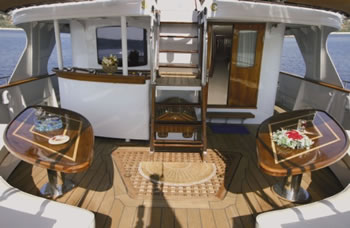 DAUNTLESS 112 feet luxury crewed motor yacht charter Greece