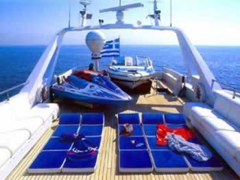 Paradis Canados 120 feet luxury crewed motor yacht charter Greece