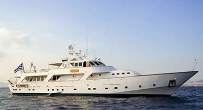 Ragazza CRN 115 feet motor yacht Greece