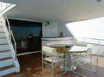 M/Y TECNOMARINE 29 meter 95 feet luxury crewed motor yacht charter Greece