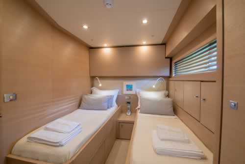 SUN ANEMOS Guy Couach 2800 Open motor yacht charter Greece