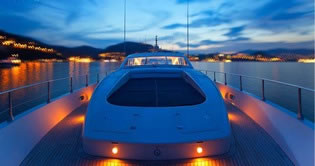 Motor yacht ROMACRIS II Leopard Arno 88.7 luxury crewed motor yacht charter Greece