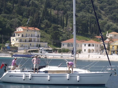 BAVARIA 37 feet Sailing Yacht For Sale in Greece